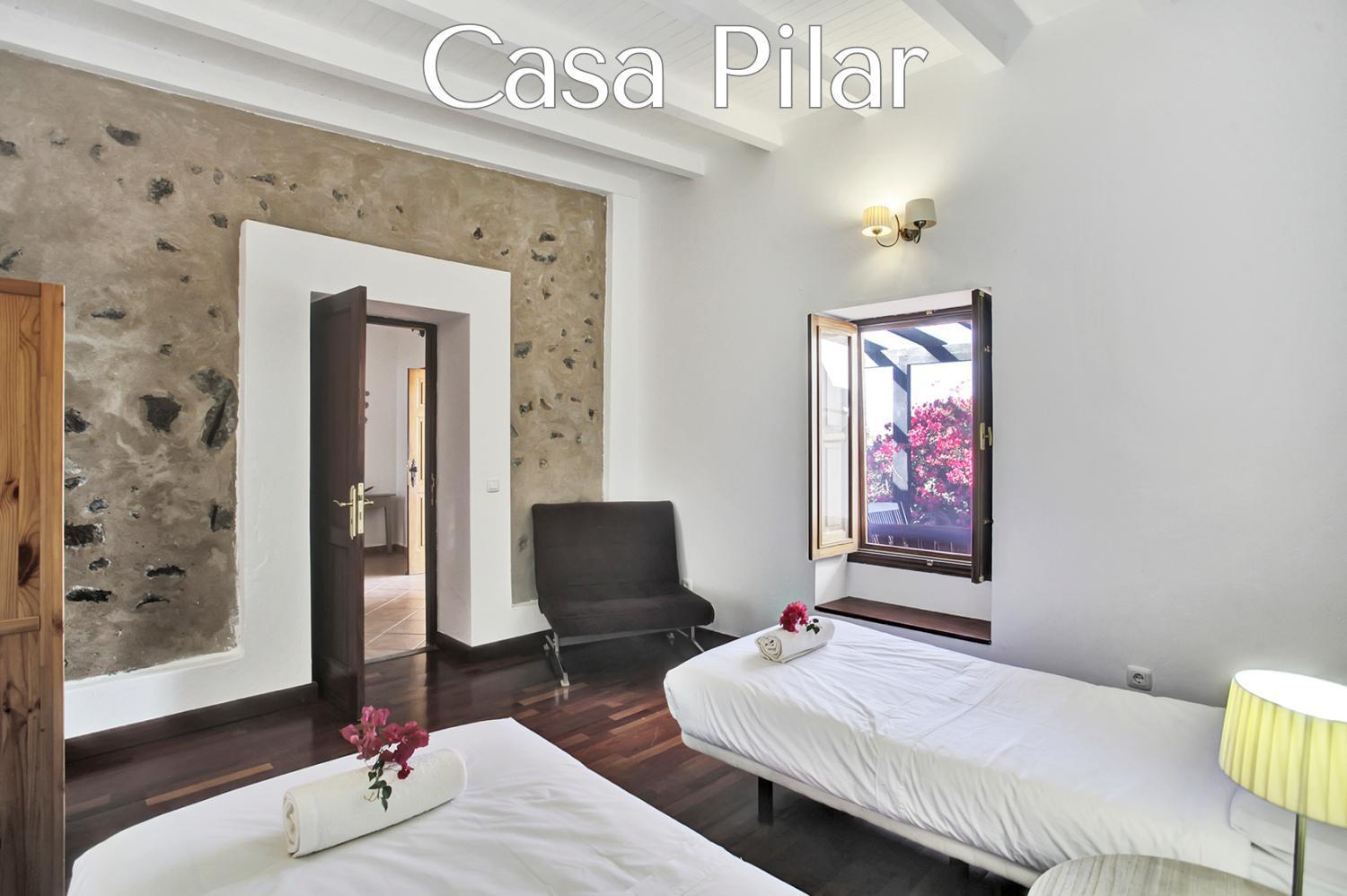 Casa Pilar, Aurora Y Tarabilla En Finca Ecologica Тегитар Экстерьер фото
