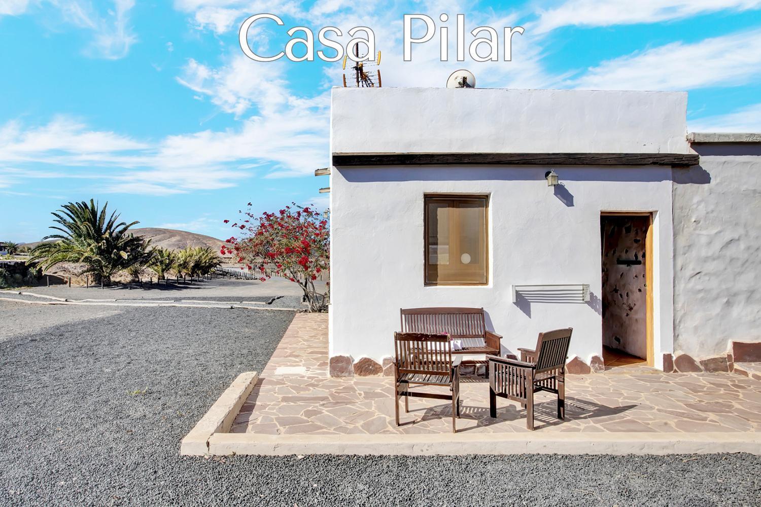 Casa Pilar, Aurora Y Tarabilla En Finca Ecologica Тегитар Экстерьер фото